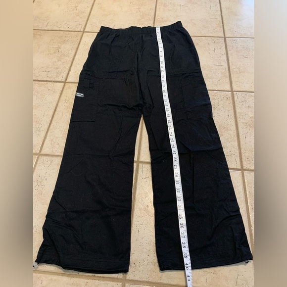 Cherokee Workwear Black Cargo Scrub Pants Sz M - Picture 8 of 8